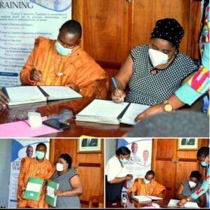 Cameroon : Official signing of MoU with the university of Bamenda.