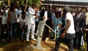 Cameroun-Région du Sud : Inauguration d’un puits et établissement des actes de naissance à Azem près d’Ebolowa
