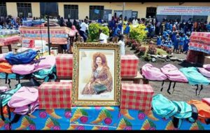 Cameroun-Département du Noun : La première dame camerounaise, Chantal Biya, vole au secours des déplacés internes
