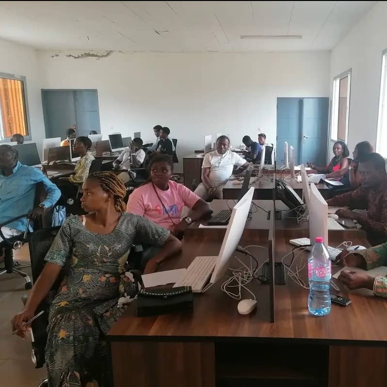 TIC : Les jeunes de Yaoundé 7 à l’ère de l’informatique