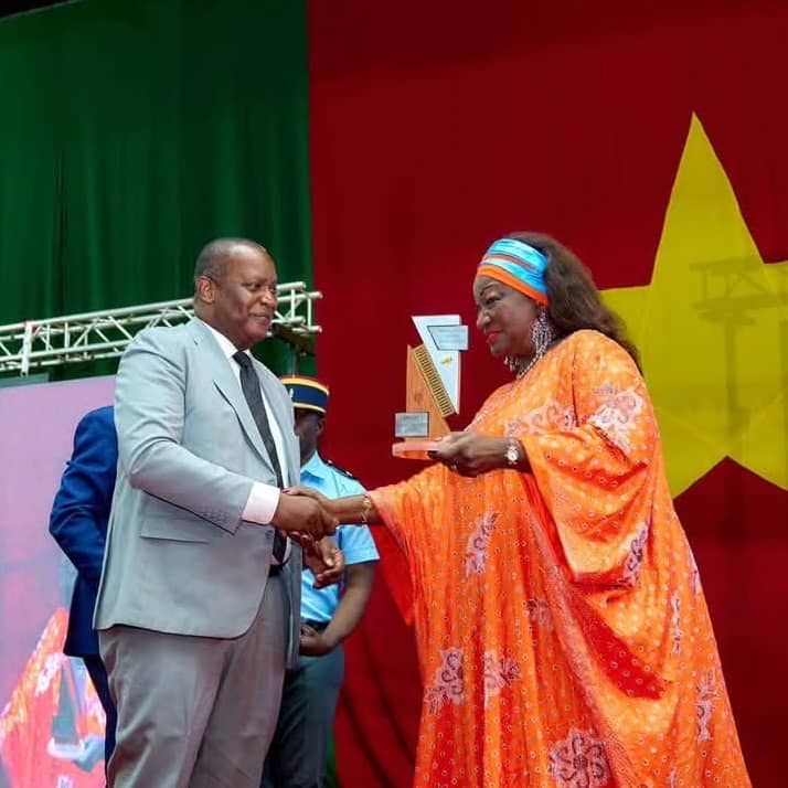 À la mesure du trait : 50 ans d’architecture camerounaise